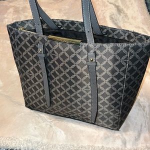 TAHARI GRAY TOTE HANDBAG WITH ADJUSTABLE HANDLES